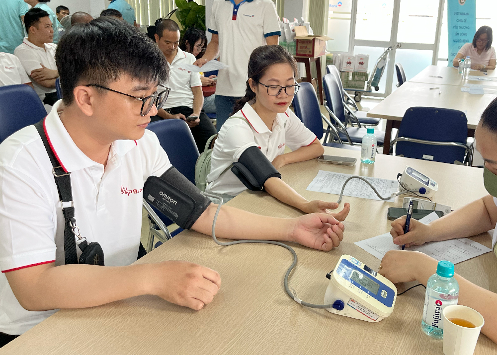 Jun8863 tải ứng dụng Hiến M&aacute;u Nh&acirc;n Đạo