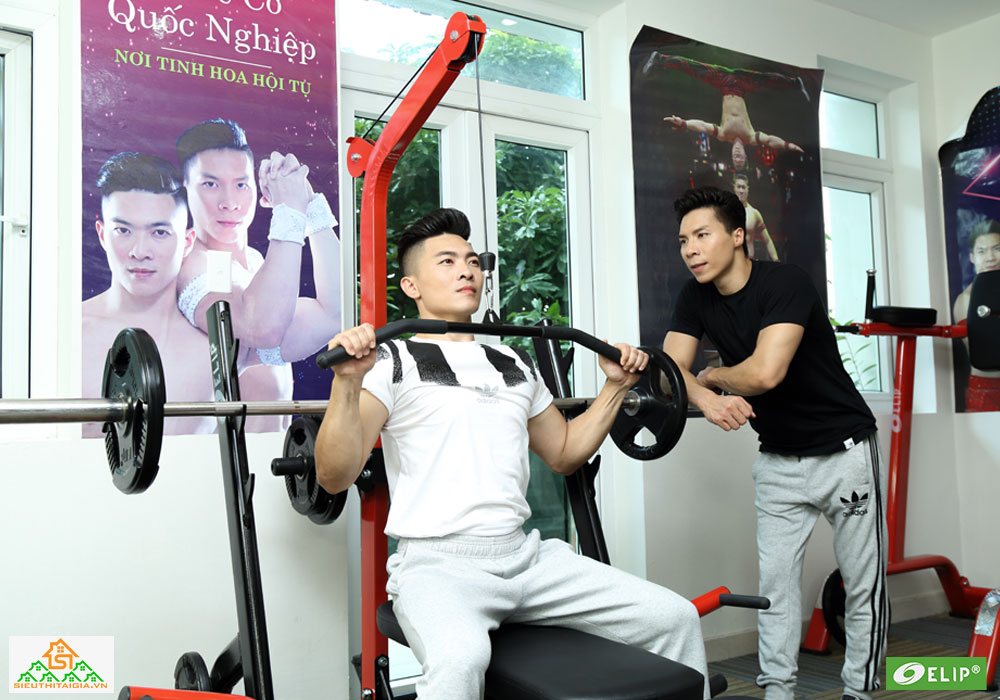 Một ng&agrave;y tập luyện của Quốc Cơ - Quốc Nghiệp - ảnh 10