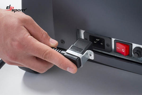 máy chạy bộ bị dừng đột ngột