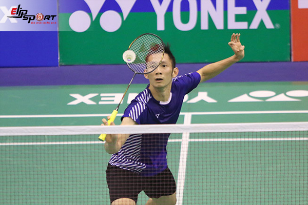 Người Mới Chơi C&oacute; N&ecirc;n Mua &Aacute;o Cầu L&ocirc;ng Yonex
