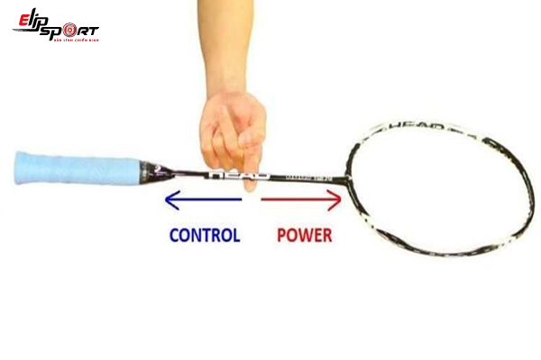 Tư Vấn Mua Vợt Cầu L&ocirc;ng Nặng Hay Nhẹ Đầu