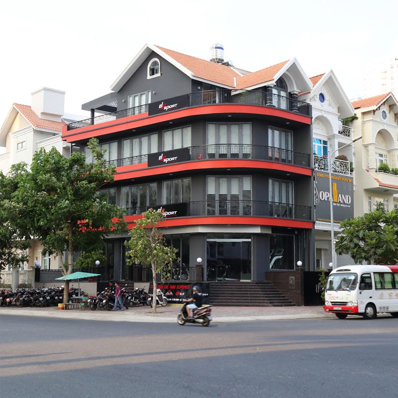 gi&agrave;n tạ đa năng hồ ch&iacute; minh