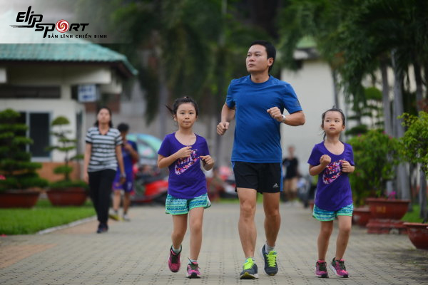 chạy bộ ở B&igrave;nh T&acirc;n, Hồ Ch&iacute; Minh