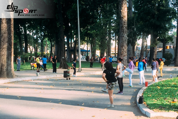 chạy bộ ở B&igrave;nh T&acirc;n, Hồ Ch&iacute; Minh