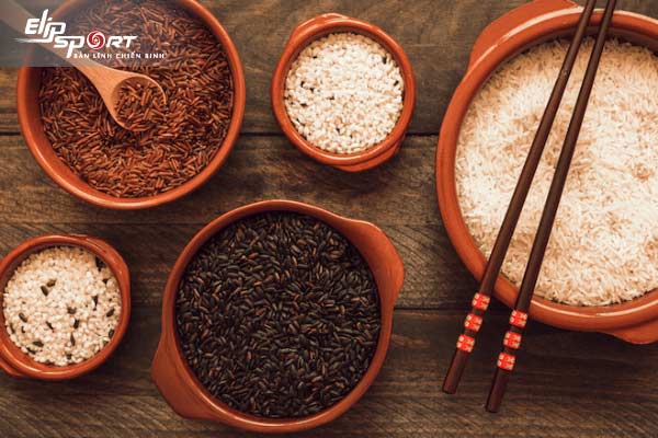 gạo lứt bao nhi&ecirc;u calo
