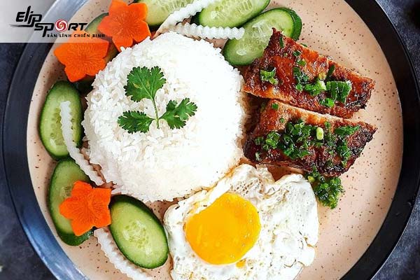 cơm tấm bao nhi&ecirc;u calo