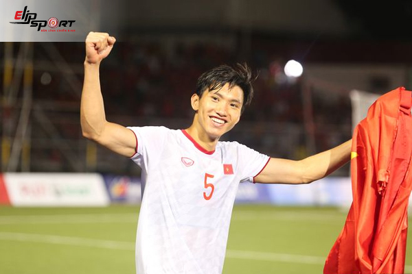 H&acirc;̣u v&ecirc;̣ Văn H&acirc;̣u