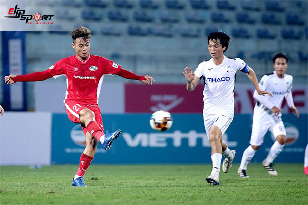 luật đ&aacute; b&oacute;ng