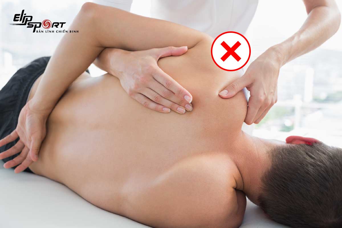c&aacute;c huyệt v&ugrave;ng vai g&aacute;y