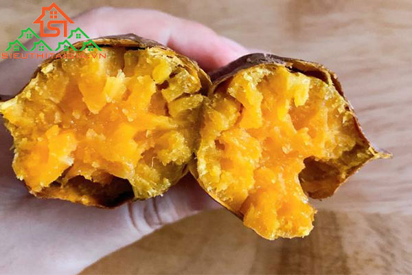 khoai lang mật chứa bao nhi&ecirc;u calo