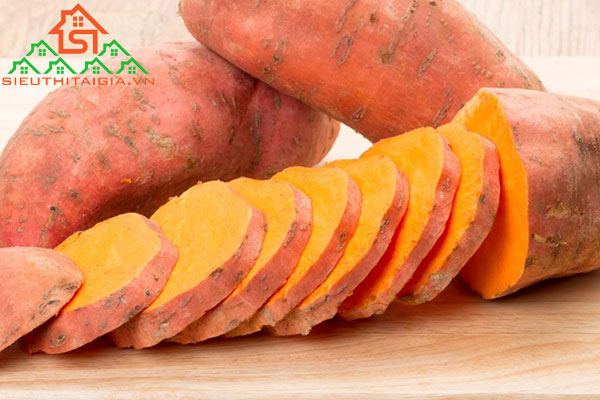 khoai lang mật chứa bao nhi&ecirc;u calo