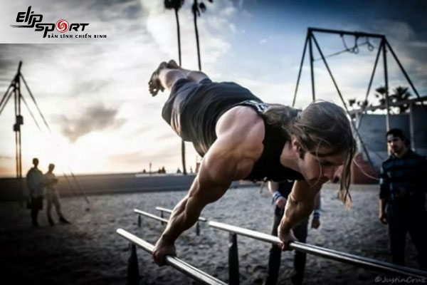 tập street workout