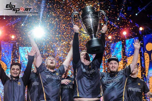 esport l&agrave; g&igrave;