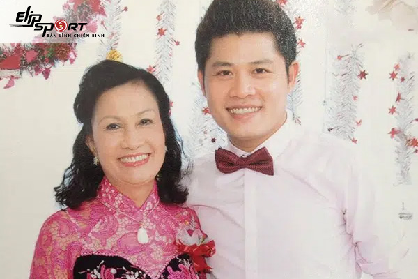 Nhạc Sĩ Nguyễn Văn Chung tiết lộ chuyện tặng mẹ Jun888 com ưu đãi hấp dẫn 