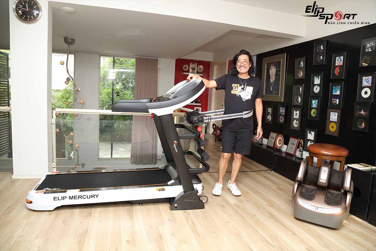 Nhạc sĩ Khắc Triệu yêu thích chạy bộ nhờ tìm đúng bạn đồng hành