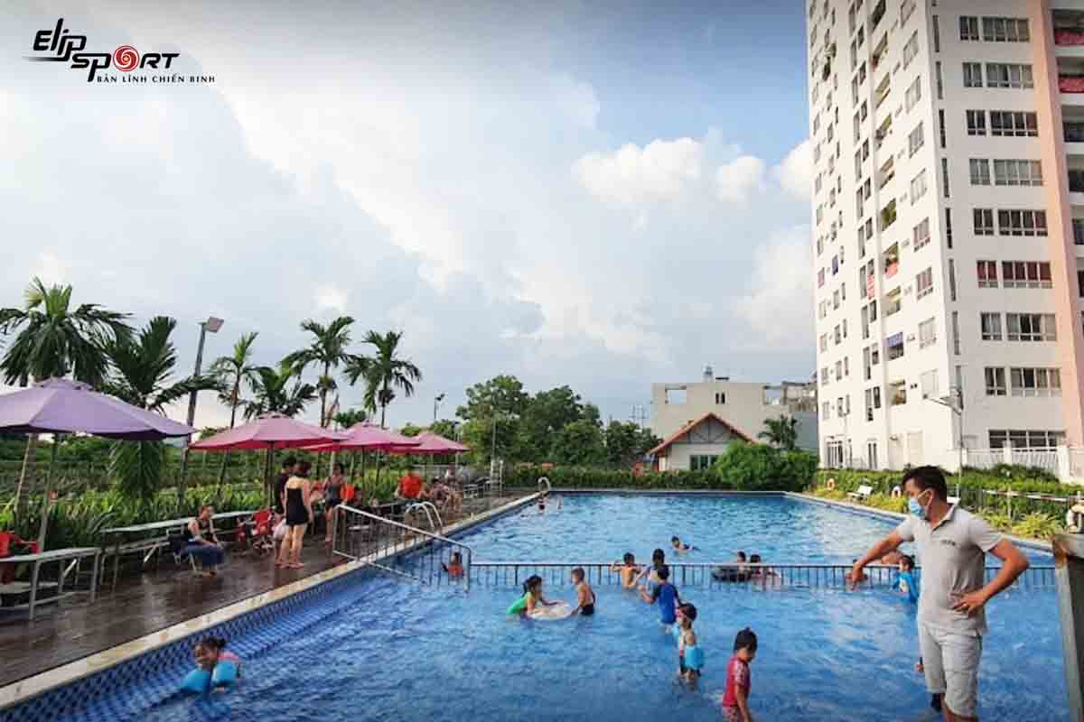 hồ bơi thủ đức