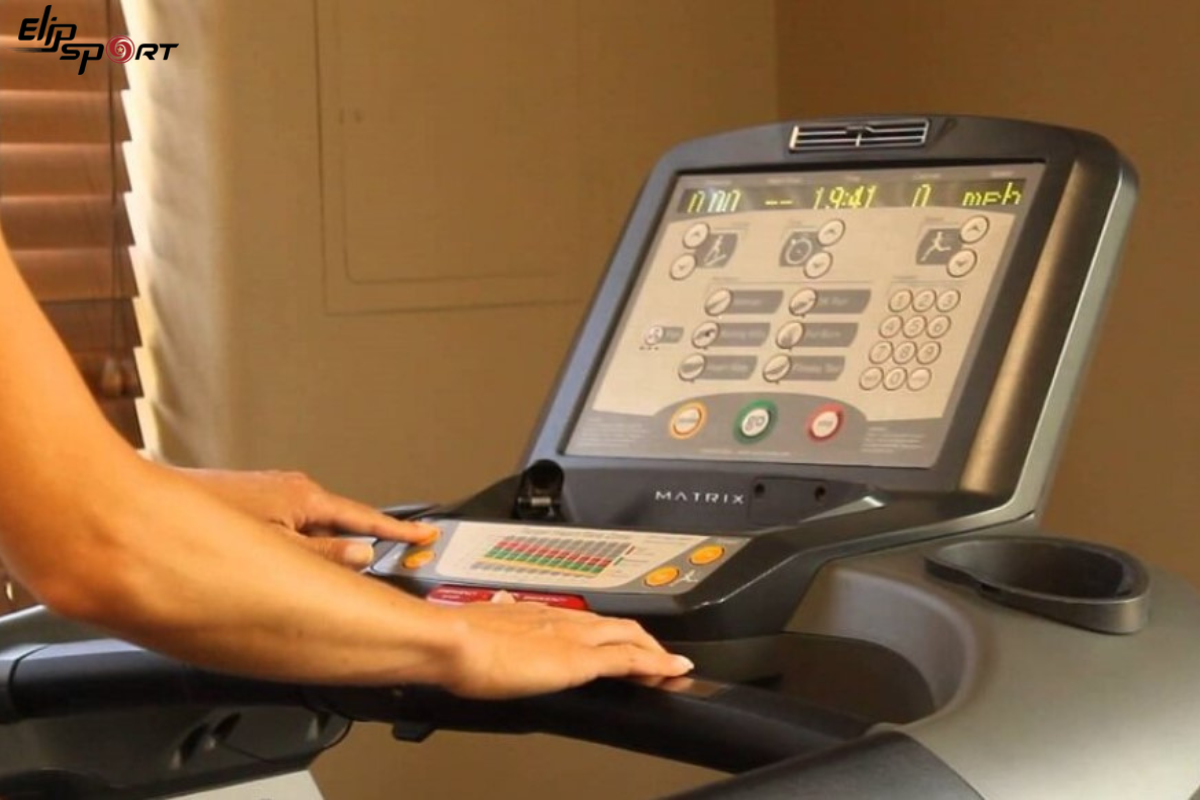 reset m&aacute;y chạy bộ