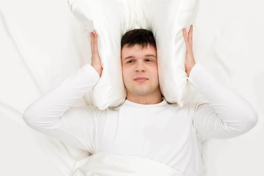 Massage tre hấp nhiệt Chữa bệnh mất ngủ