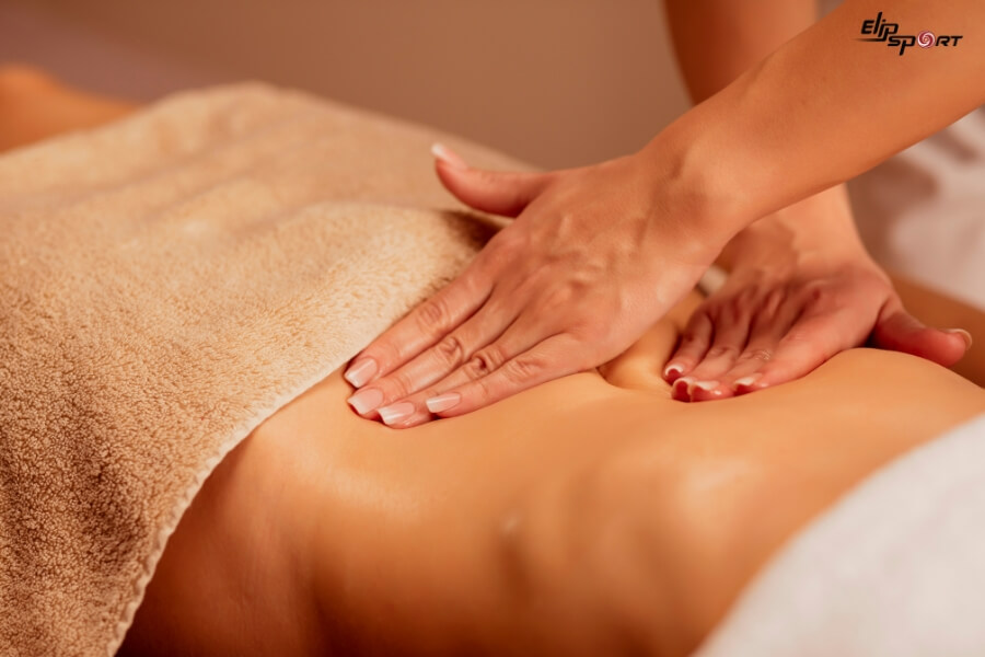 động t&aacute;c massage ấn độ