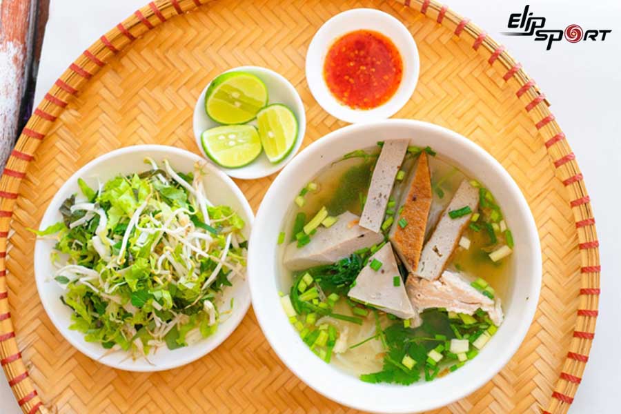 B&uacute;n chả l&agrave; m&oacute;n ăn ngon với nhiều gi&aacute; trị dinh dưỡng