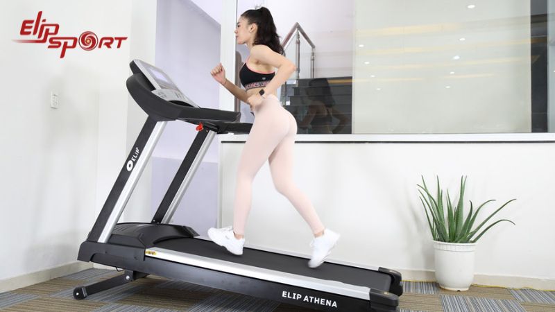 Trang phục tập luyện cần phải c&oacute; sự thoải m&aacute;i