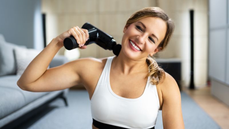 M&aacute;y massage l&agrave; một thiết bị chuy&ecirc;n dụng trong việc chăm s&oacute;c sức khỏe tại nh&agrave;