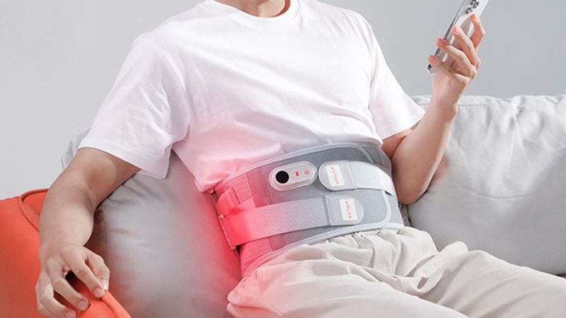 M&aacute;y massage lưng c&oacute; t&aacute;c dụng k&iacute;ch th&iacute;ch cơ bắp ở v&ugrave;ng lưng
