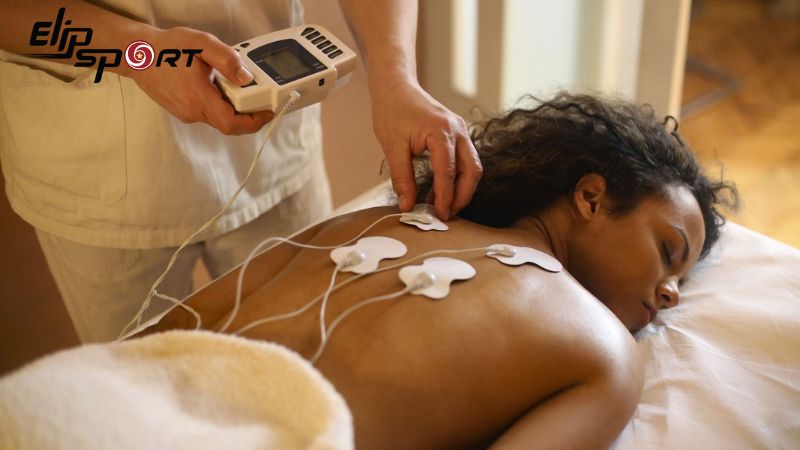 B&agrave; bầu kh&ocirc;ng n&ecirc;n d&ugrave;ng m&aacute;y massage xung điện