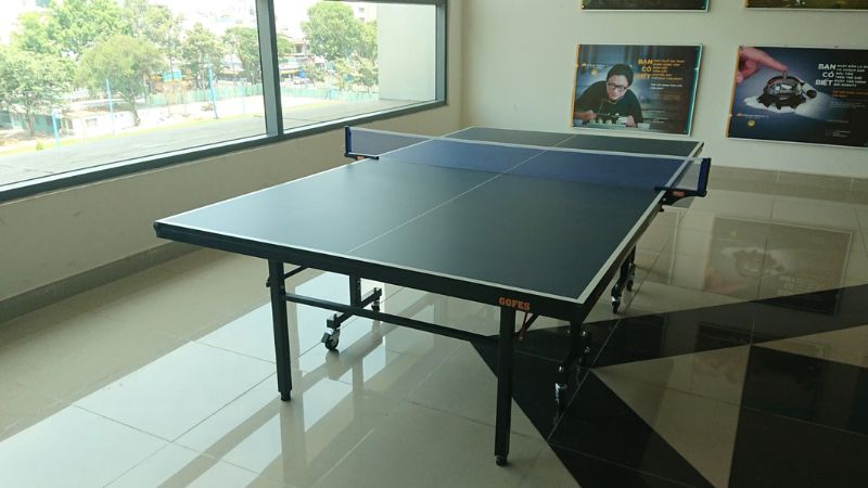 B&agrave;n b&oacute;ng b&agrave;n c&oacute; hai loại ch&iacute;nh, t&ugrave;y v&agrave;o nhu cầu sử dụng m&agrave; bạn h&atilde;y lựa chọn cho ph&ugrave; hợp
