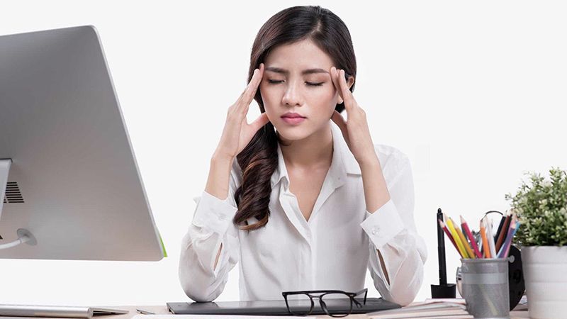 Ti&ecirc;u thụ qu&aacute; nhiều tr&agrave; xanh kh&ocirc;ng độ c&oacute; thể g&acirc;y mệt mỏi