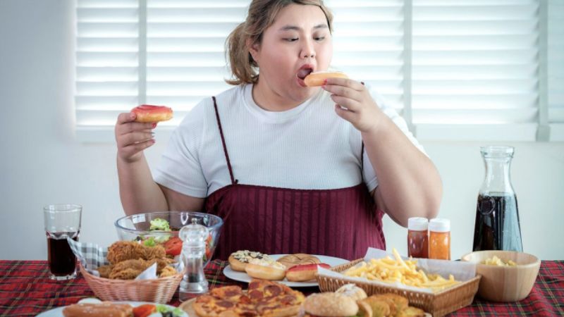 Ti&ecirc;u thụ x&uacute;c x&iacute;ch qu&aacute; mức dẫn đến b&eacute;o ph&igrave;