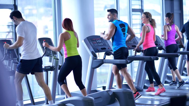 N&ecirc;n giảm dần tốc độ khi ngừng chạy