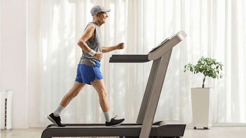 Những lưu &yacute; khi chọn mua sản phẩm m&aacute;y chạy bộ