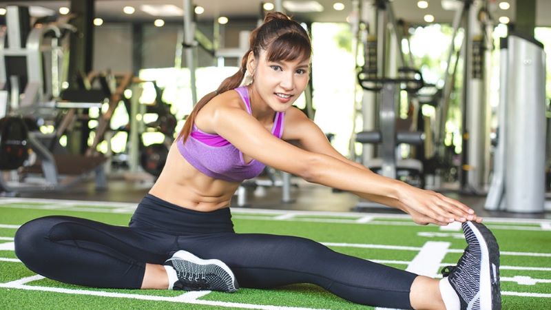 L&agrave;m n&oacute;ng cơ thể trước khi tập luyện