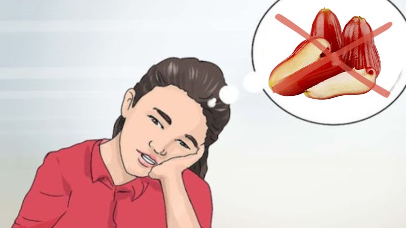 Kh&ocirc;ng ăn quả roi khi đ&oacute;i bụng để tr&aacute;nh ảnh hướng đến dạ d&agrave;y