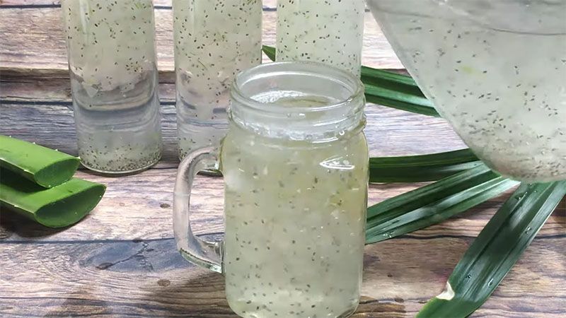 M&oacute;n nước kết hợp giữa nha đam v&agrave; hạt chia thơm ngon