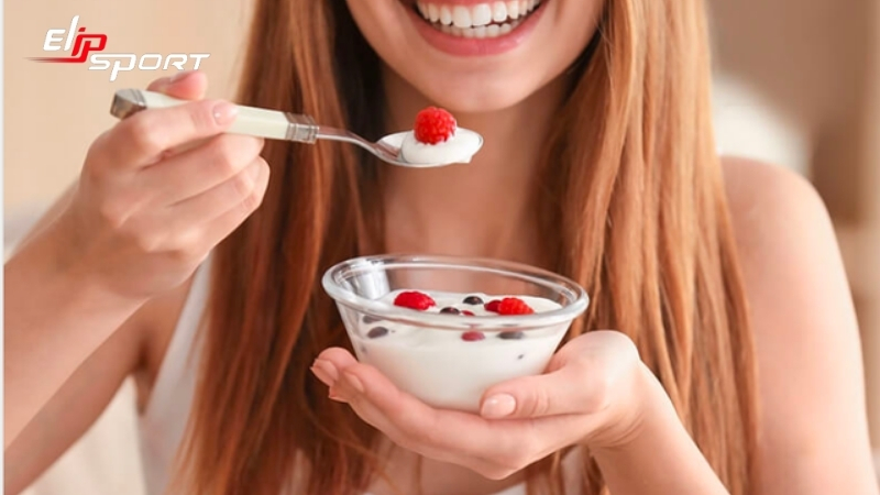 Sữa chua &iacute;t đường bao nhi&ecirc;u calo?