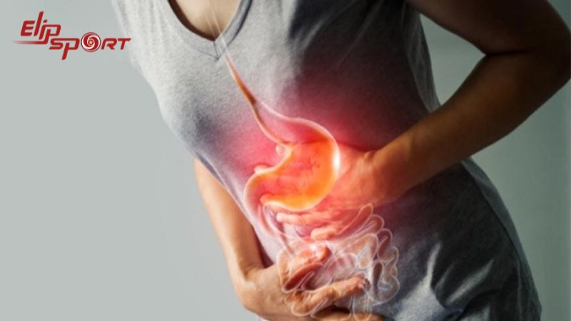 Việc ăn qu&aacute; mức thực phẩm chứa chất b&eacute;o, sử dụng qu&aacute; nhiều dầu ăn, c&oacute; thể g&acirc;y ra đau dạ d&agrave;y v&agrave; ti&ecirc;u chảy