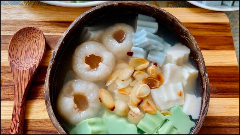 Bạn c&oacute; thể dễ d&agrave;ng tự nấu cho m&igrave;nh một b&aacute;t ch&egrave; kh&uacute;c bạch tại nh&agrave;