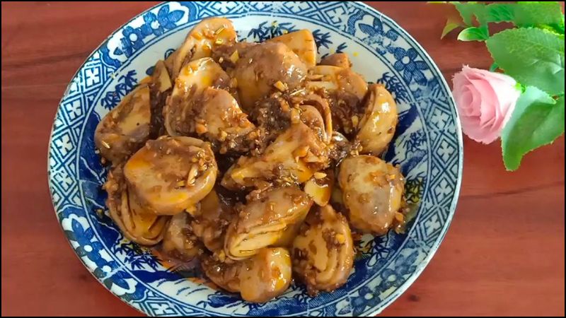 Nấm rơm x&agrave;o sả ớt