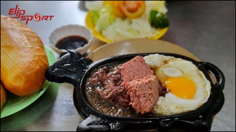 B&ograve; n&eacute; chứa khoảng 250 calo