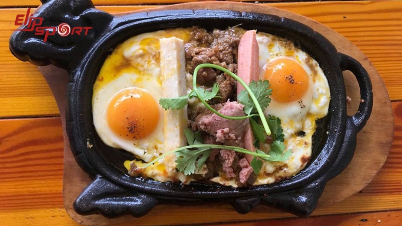 Một số loại thịt b&ograve; chứa chất b&eacute;o b&atilde;o h&ograve;a v&agrave; cholesterol