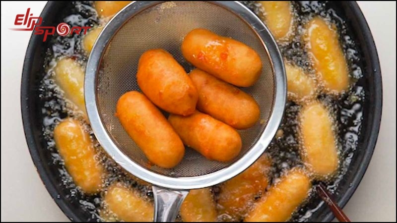 Hạn chế ăn khoai lang k&eacute;n kh&ocirc;ng qu&aacute; 2 lạng mỗi ng&agrave;y