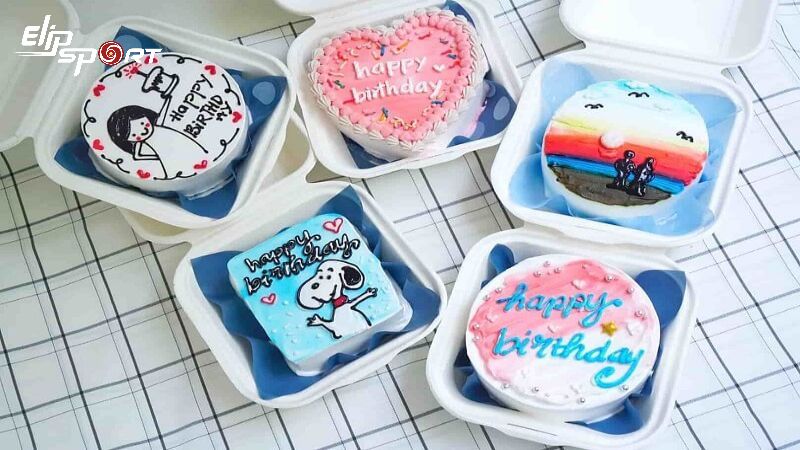Khi ăn nhiều b&aacute;nh kem th&igrave; rất dễ tạo ra mỡ, thừa calo