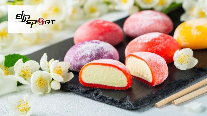 B&aacute;nh Mochi l&agrave; loại b&aacute;nh nếp c&oacute; h&igrave;nh dạng tr&ograve;n