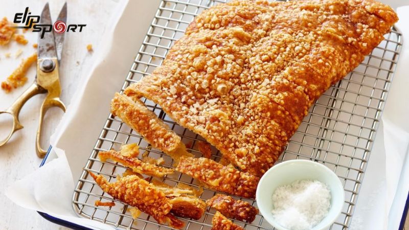 Ti&ecirc;u thụ da heo đ&uacute;ng c&aacute;ch c&oacute; thể gi&uacute;p dưỡng &acirc;m, dưỡng huyết