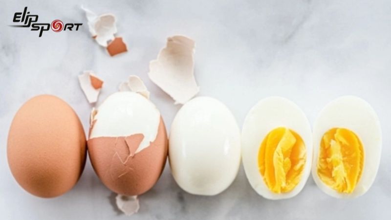 Một người khỏe mạnh c&oacute; thể ăn 7 quả trứng mỗi tuần