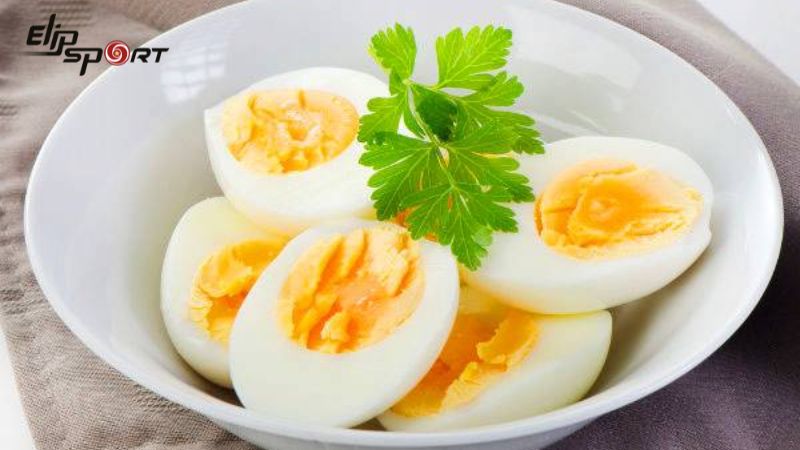 Một số lưu &yacute; m&agrave; bạn cần lưu &yacute; khi sử dụng trứng luộc để giảm c&acirc;n