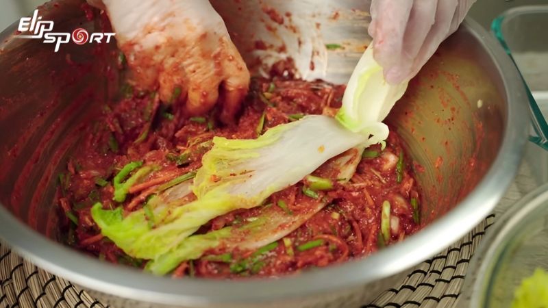 Hướng dẫn c&aacute;ch l&agrave;m kim chi ngay tại nh&agrave; đơn giản nhất