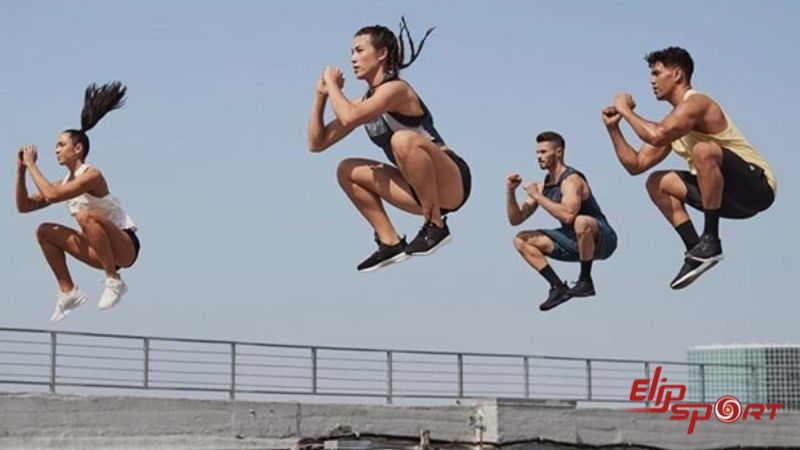 Bật nhảy người l&agrave; b&agrave;i tập phổ biến nhằm k&iacute;ch th&iacute;ch chiều cao ph&aacute;t triển
